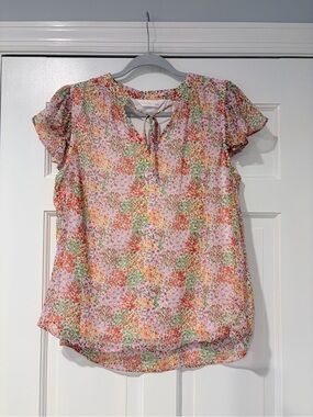 LC Lauren Conrad Floral Blouse Size Large Pink Orange Ruffle Sleeve Tie Neck